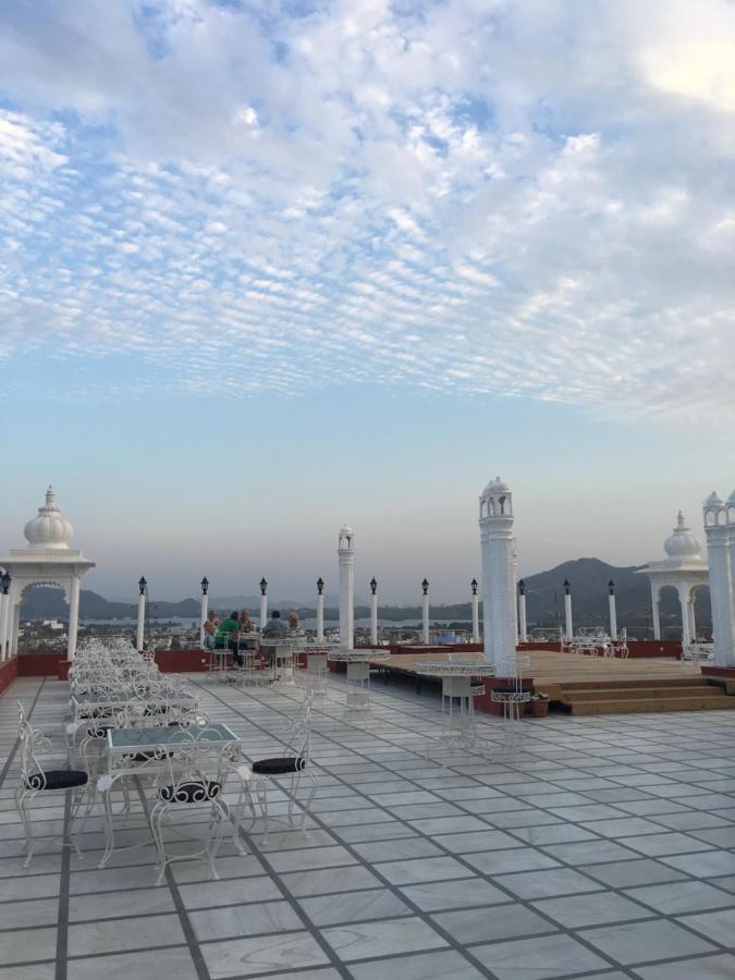 Regenta Central Mewargarh, Near Biological Park Udaipur Buitenkant foto