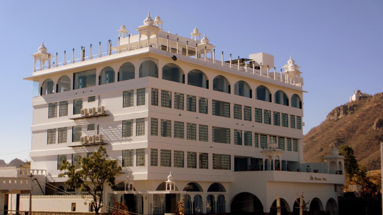 Regenta Central Mewargarh, Near Biological Park Udaipur Buitenkant foto